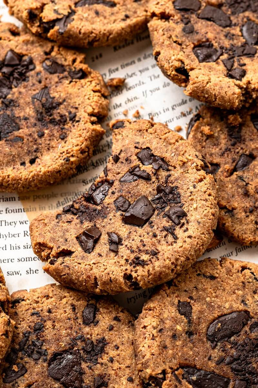 Mjuka chokladkakor med mandelmassa