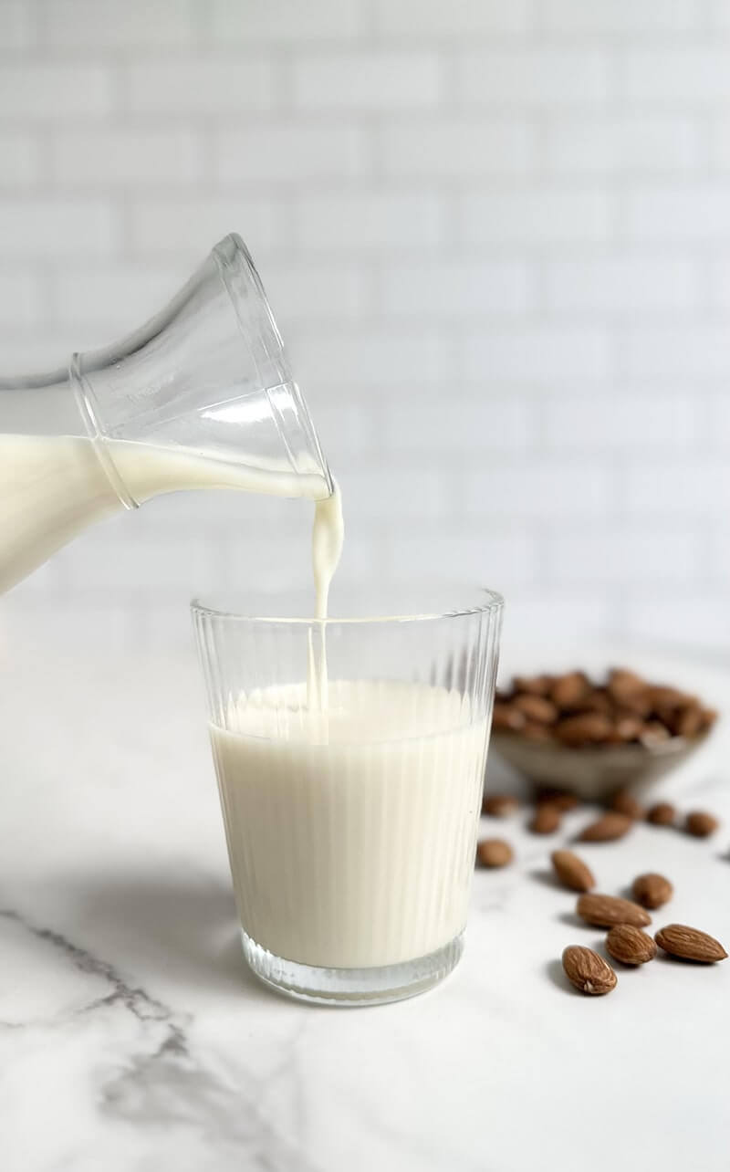 Mandelmilch