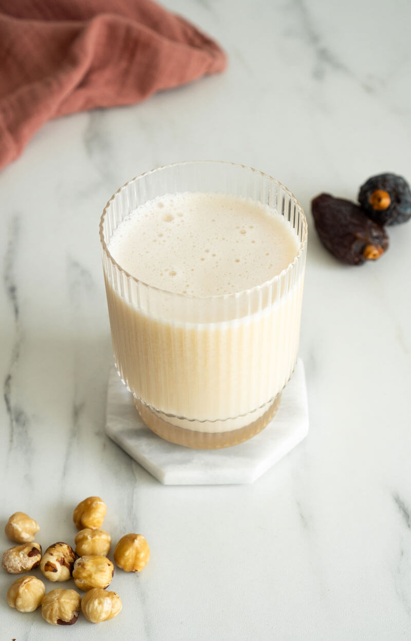 Haselnussmilch