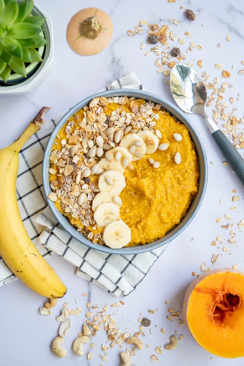 Kürbis-Smoothie-Bowl